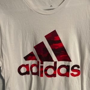 Adidas Red Camo Logo Tes